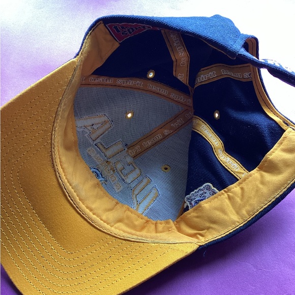 UCLA BRUINS - Picture 6 of 6